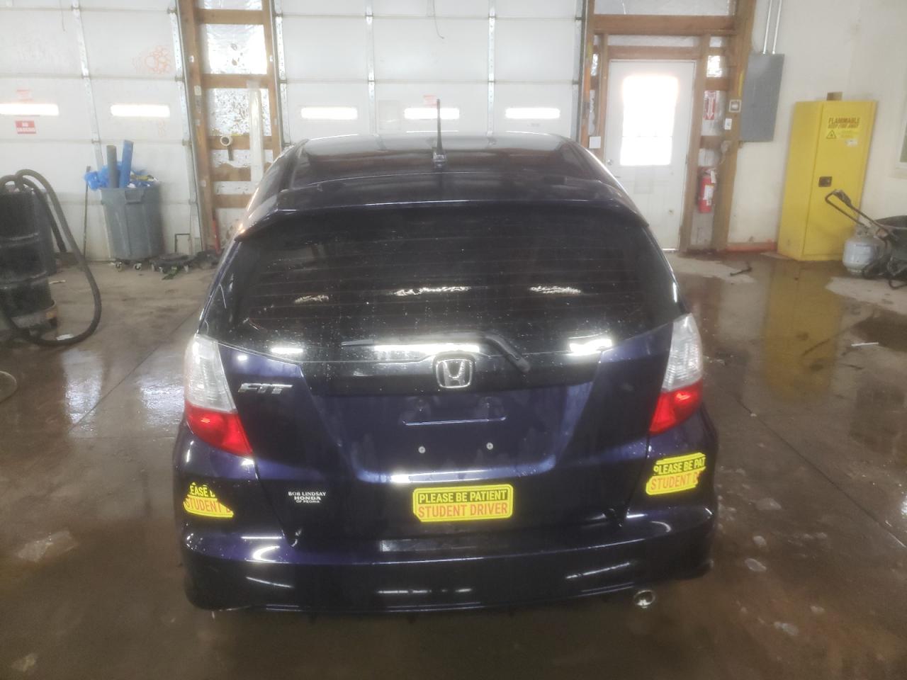 2009 Honda Fit - Image 6