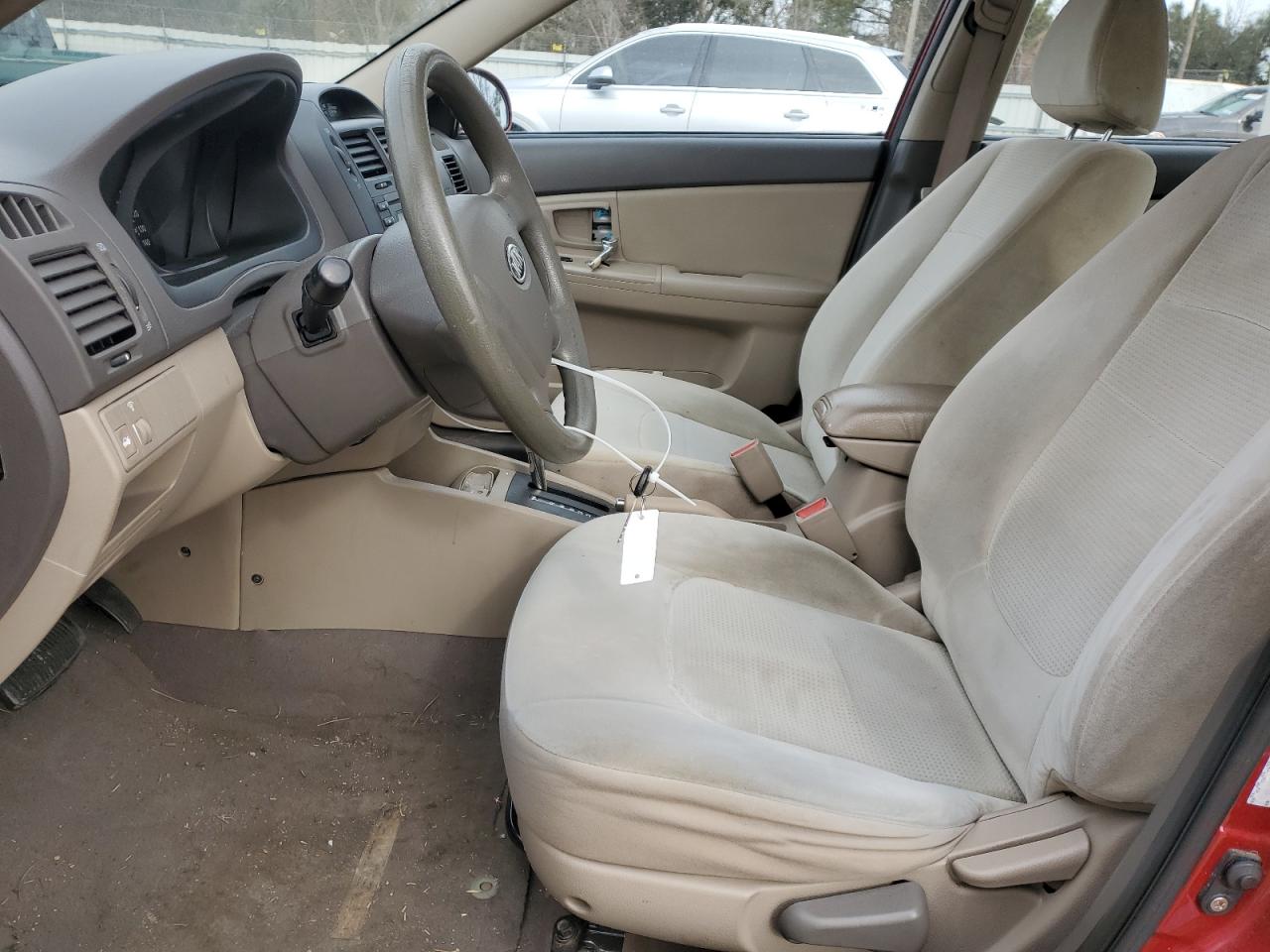 2009 Kia Spectra - Image 7