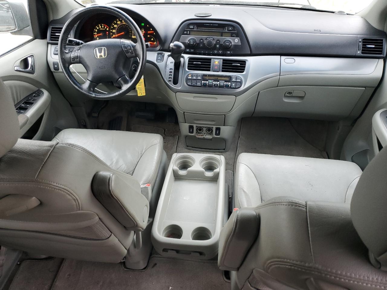 2006 Honda Odyssey - Image 8