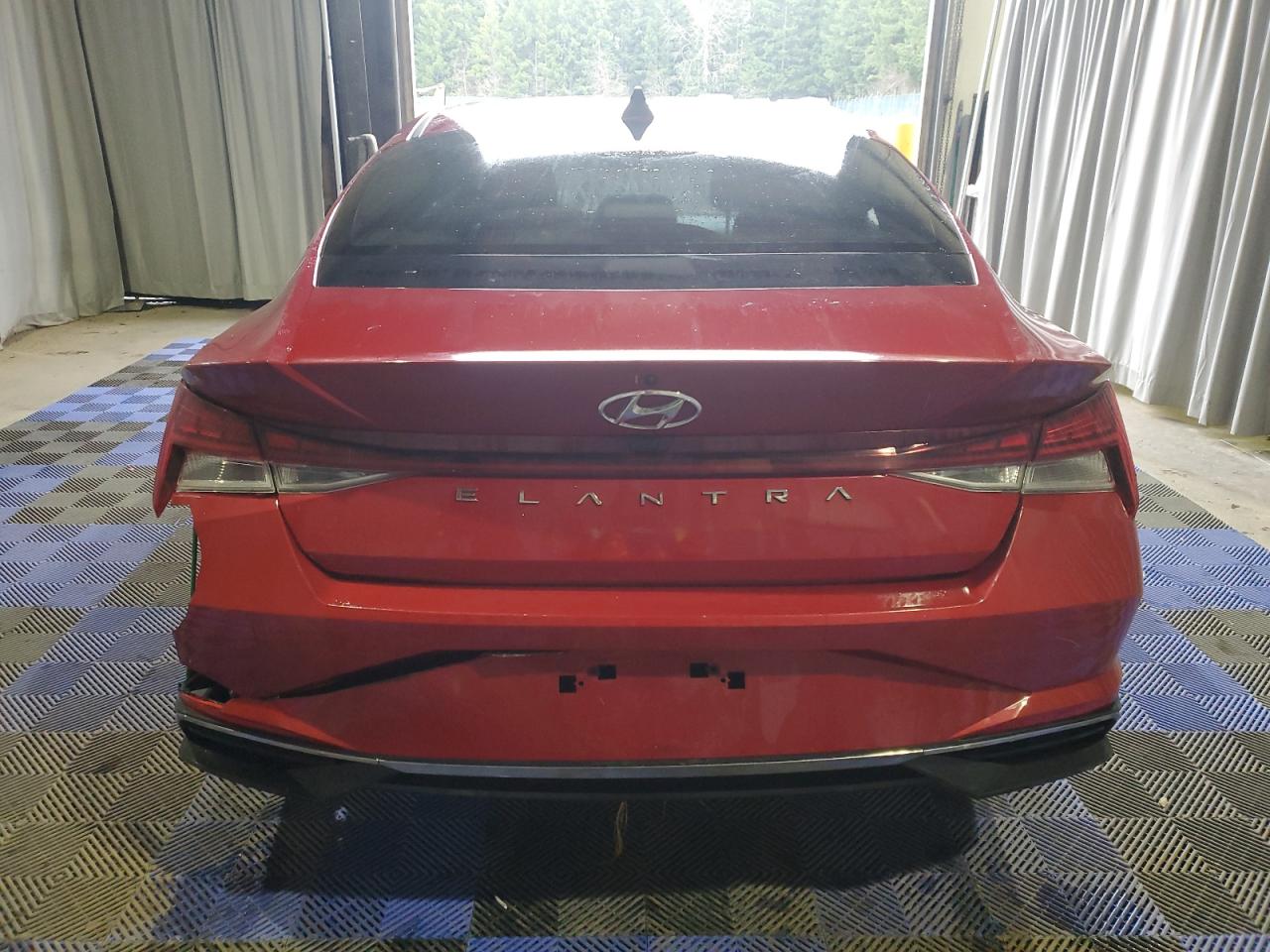2021 Hyundai Elantra - Image 6