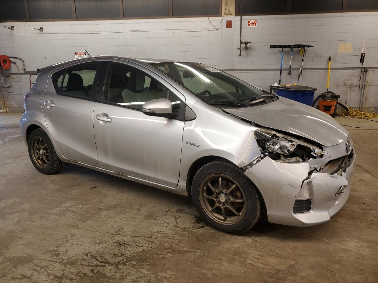 2012 Toyota Prius - Image 4