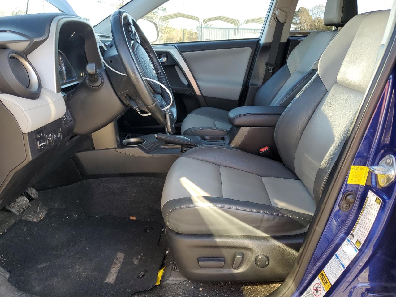 2014 Toyota RAV 4 - Image 7