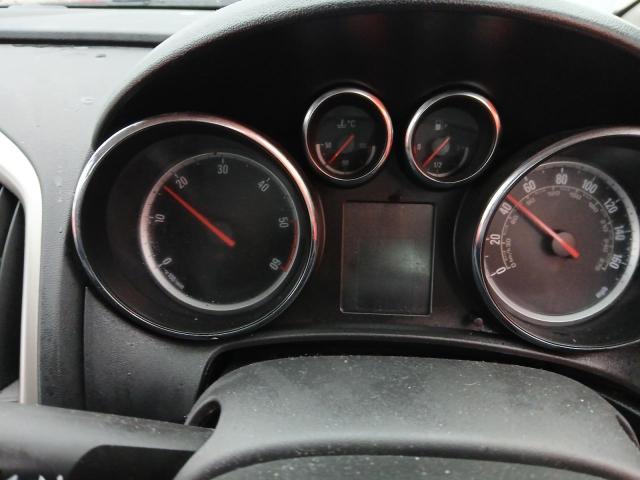 2011 VAUXHALL ASTRA EXCL