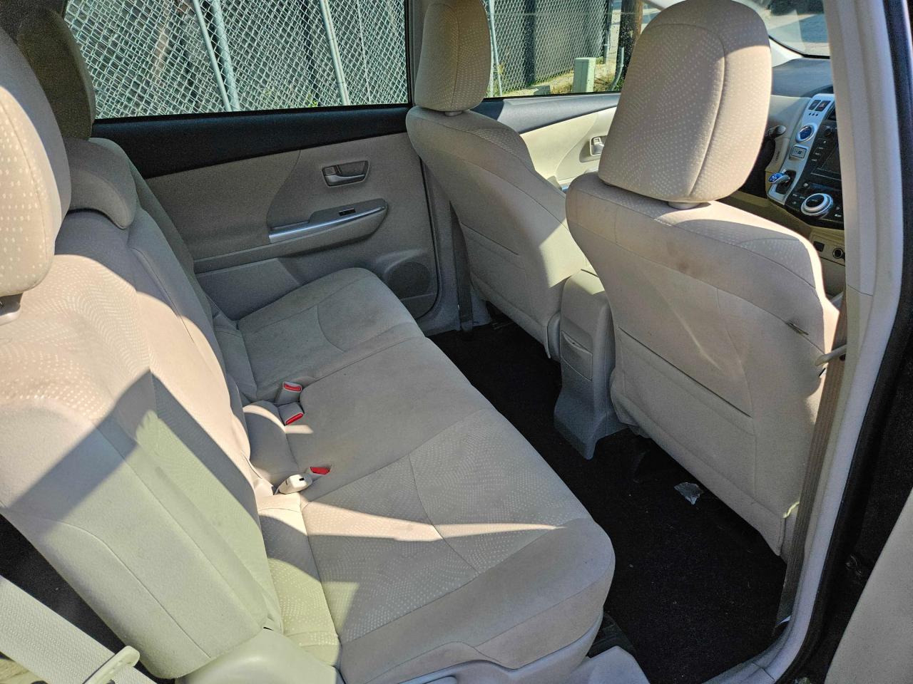 2013 Toyota Prius V VIN: JTDZN3EU4D3196115 Lot: 43262455