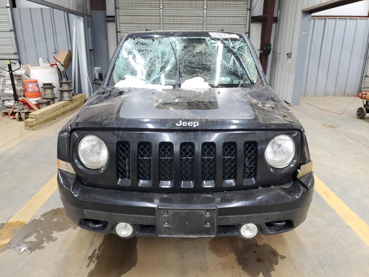 2016 Jeep Liberty (Patriot) - Image 5