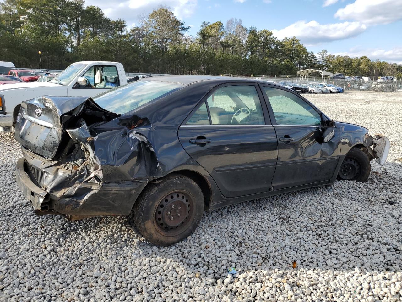 2005 Toyota Camry - Image 3