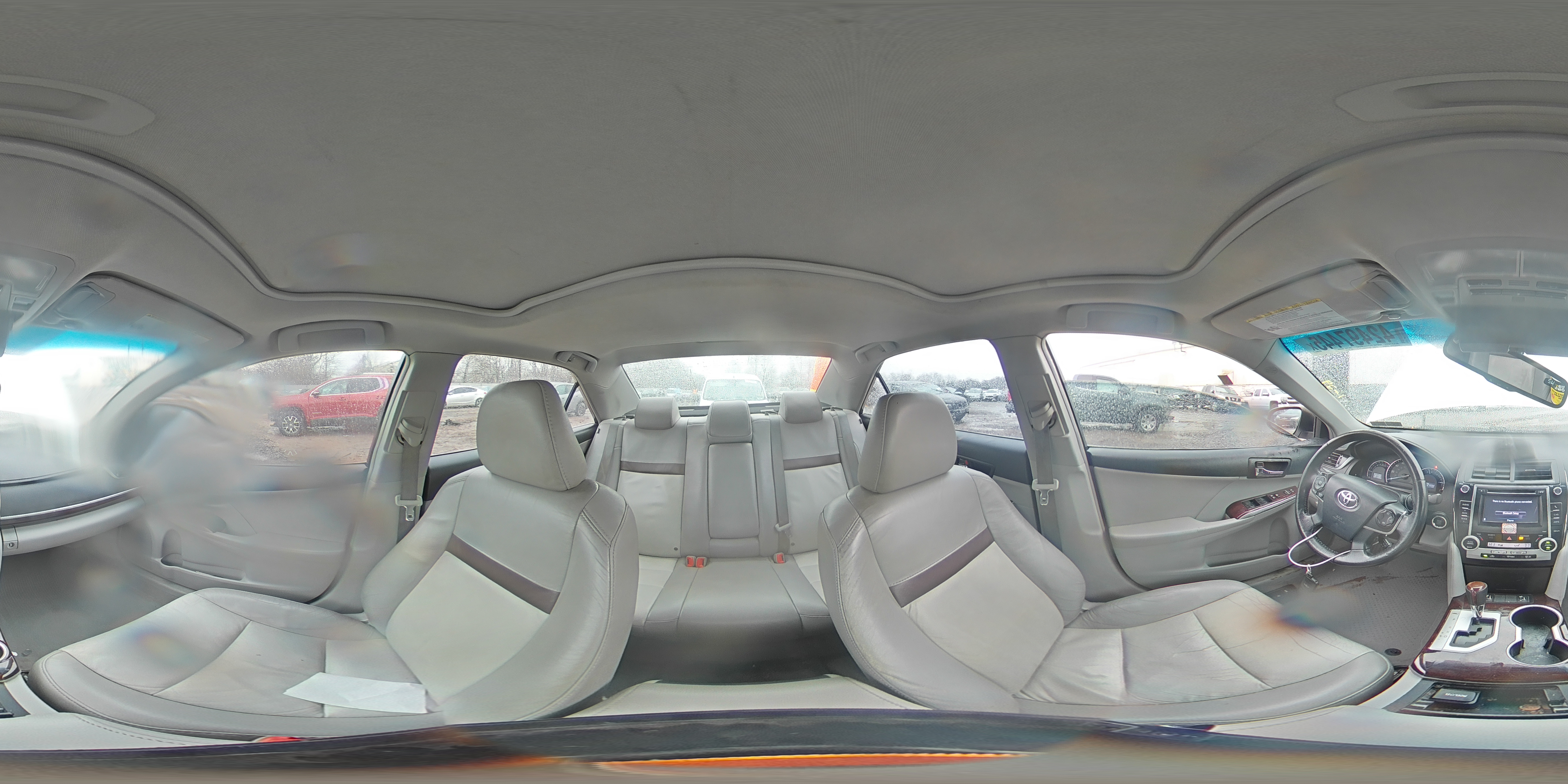 2012 Toyota Camry - Image 13