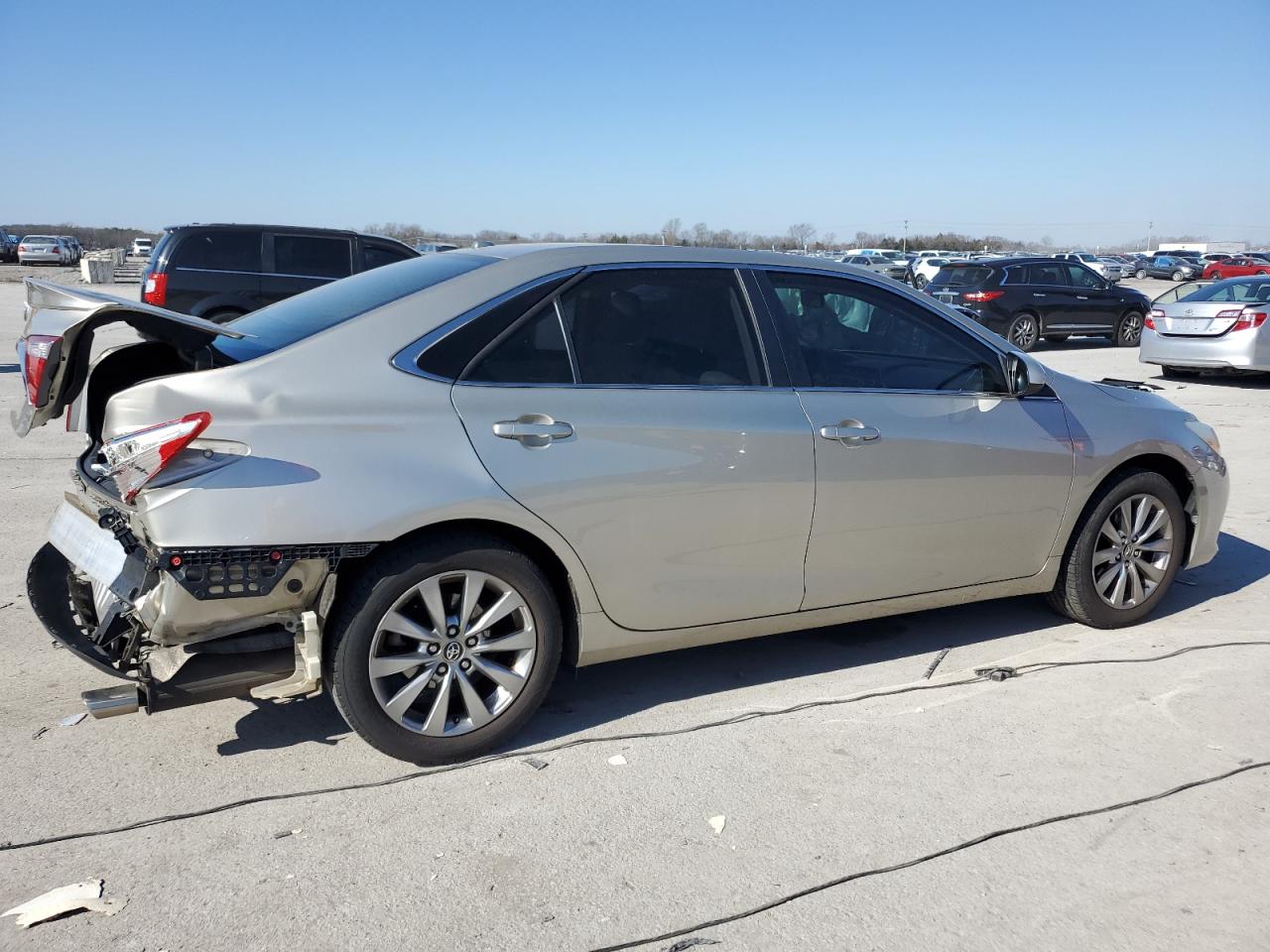 2015 Toyota Camry - Image 3