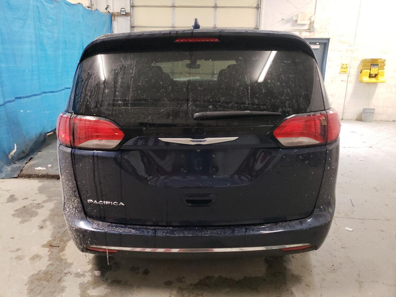 2018 Chrysler Pacifica - Image 6