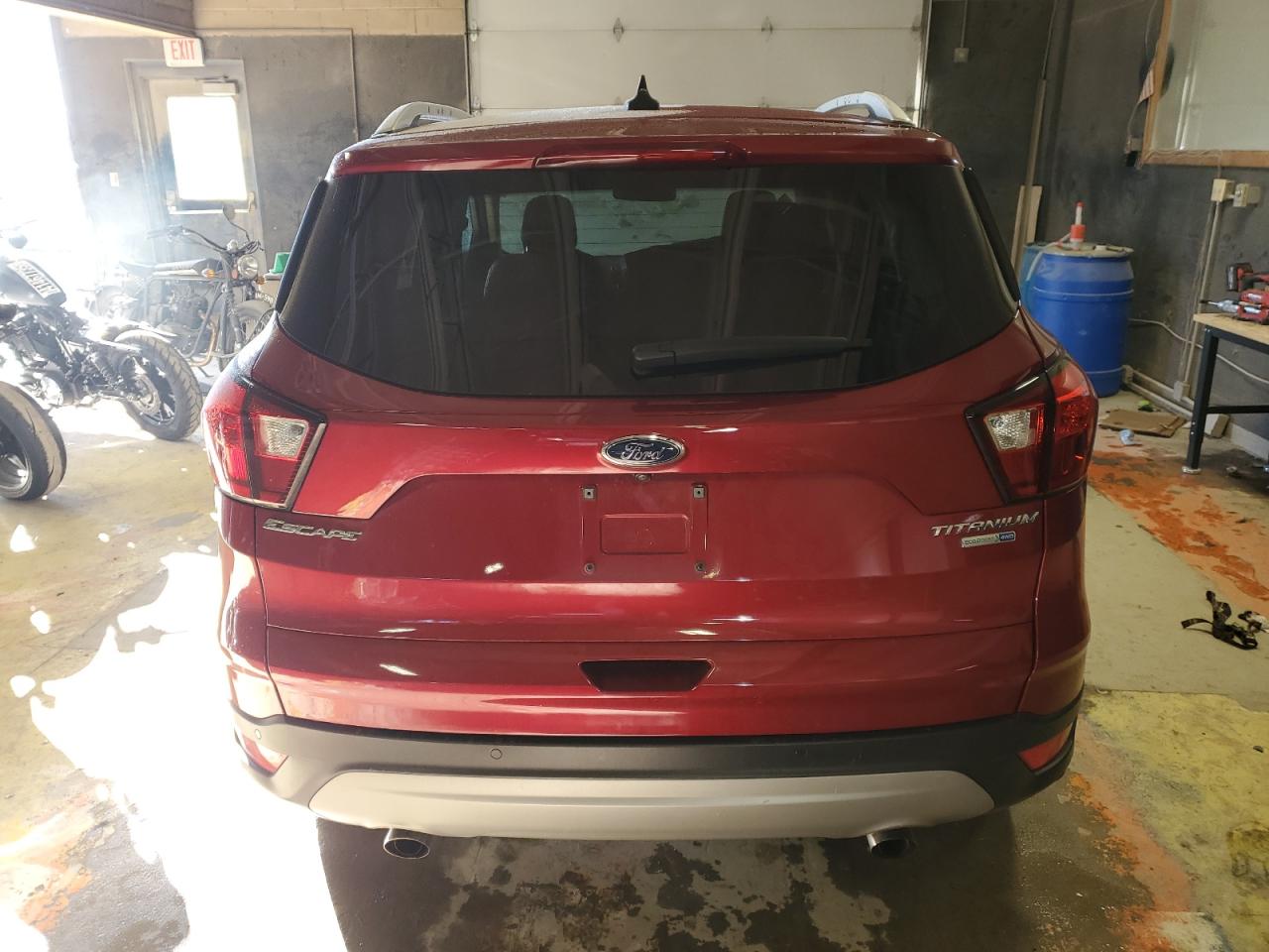 1FMCU9J97KUA23799 FORD ESCAPE 2019