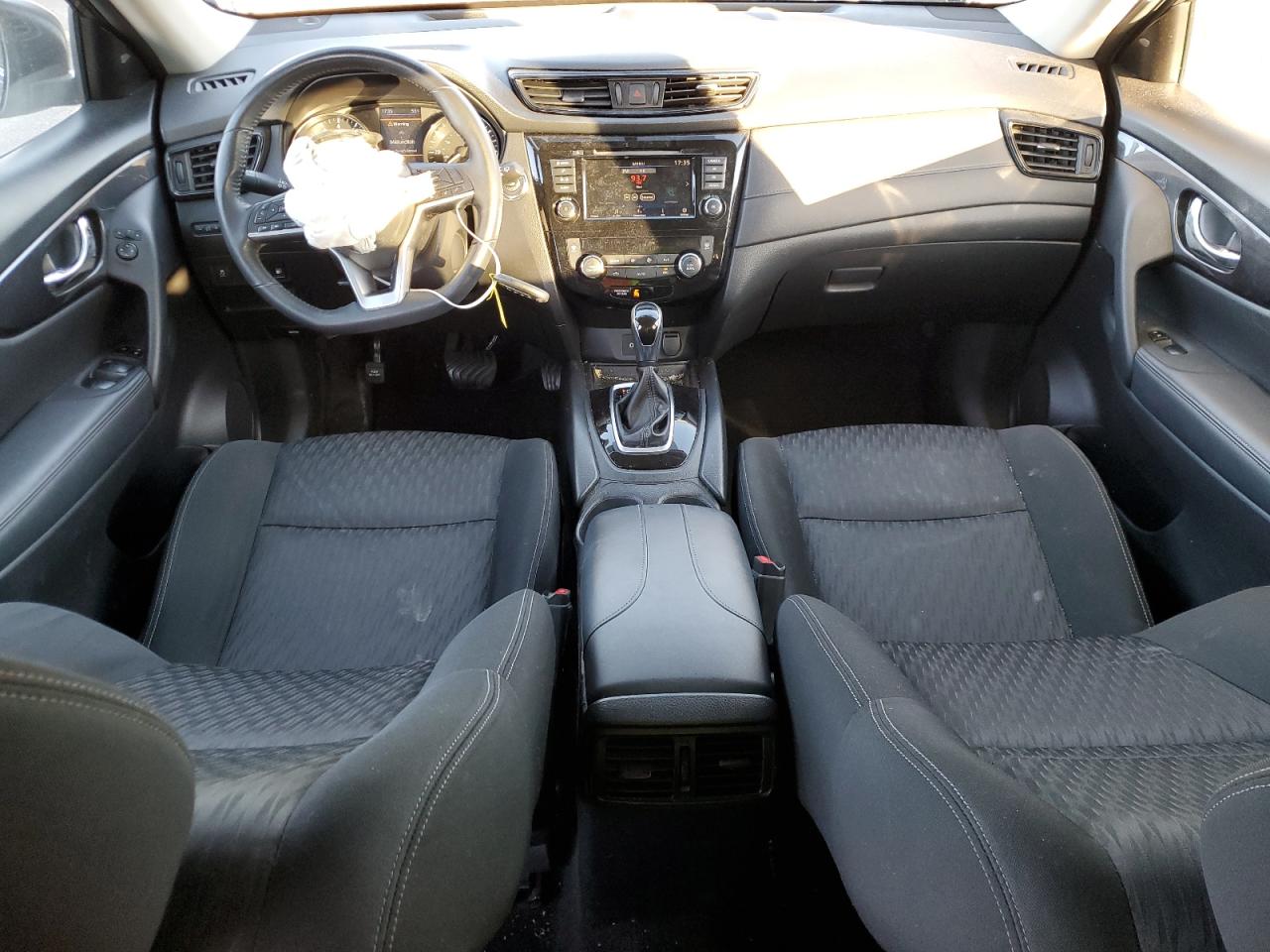 KNMAT2MT5JP590880 NISSAN ROGUE 2018