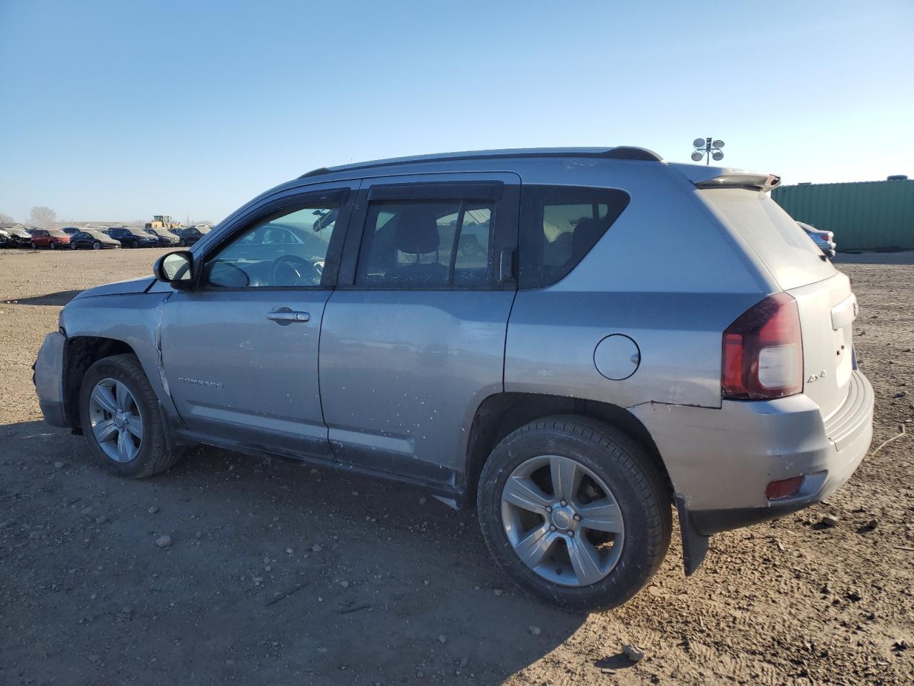 2015 Jeep Compass - Image 2