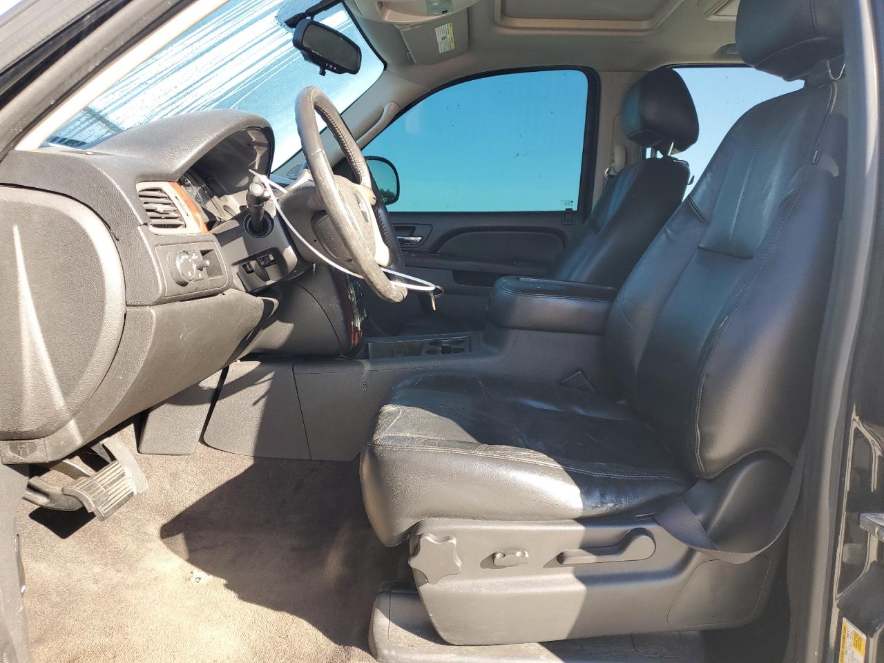 2012 Chevrolet Tahoe - Image 7
