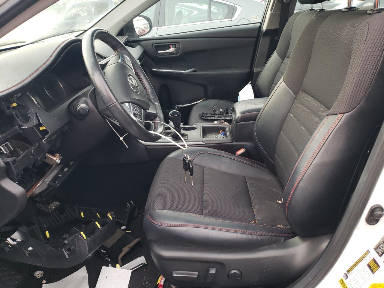 2016 Toyota Camry - Image 7