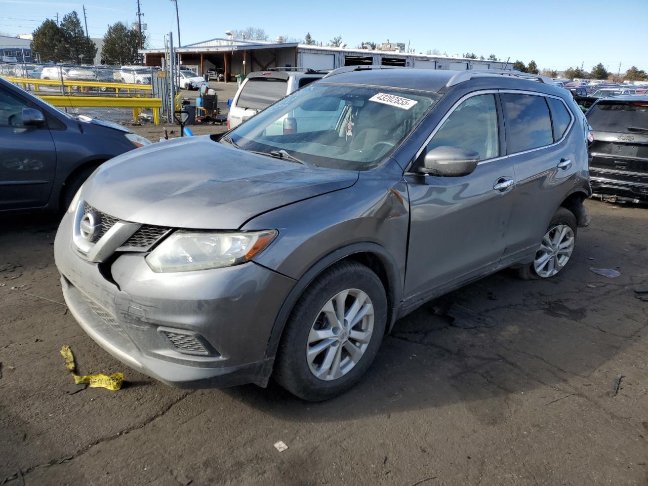 2015 Nissan Rogue - Image 1