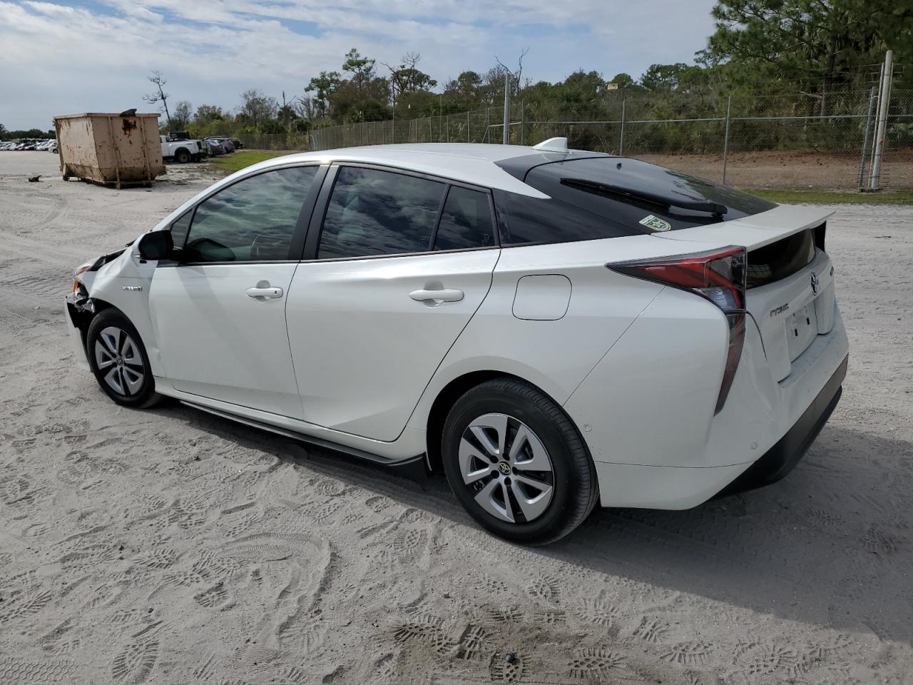 2017 Toyota Prius - Image 2