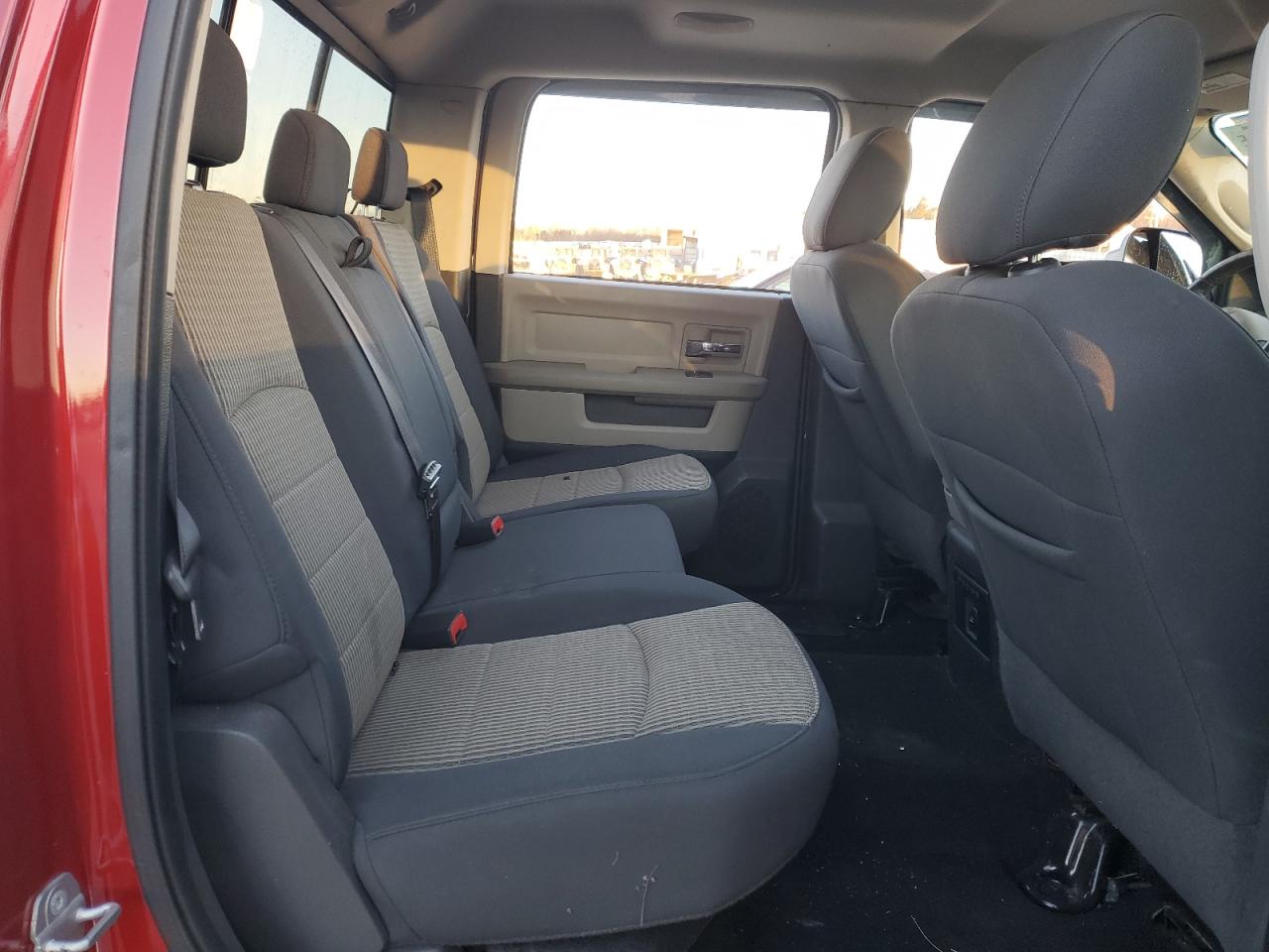 2010 Dodge Ram 1500 VIN: 1D7RV16T2AS146920 Lot: 87824275