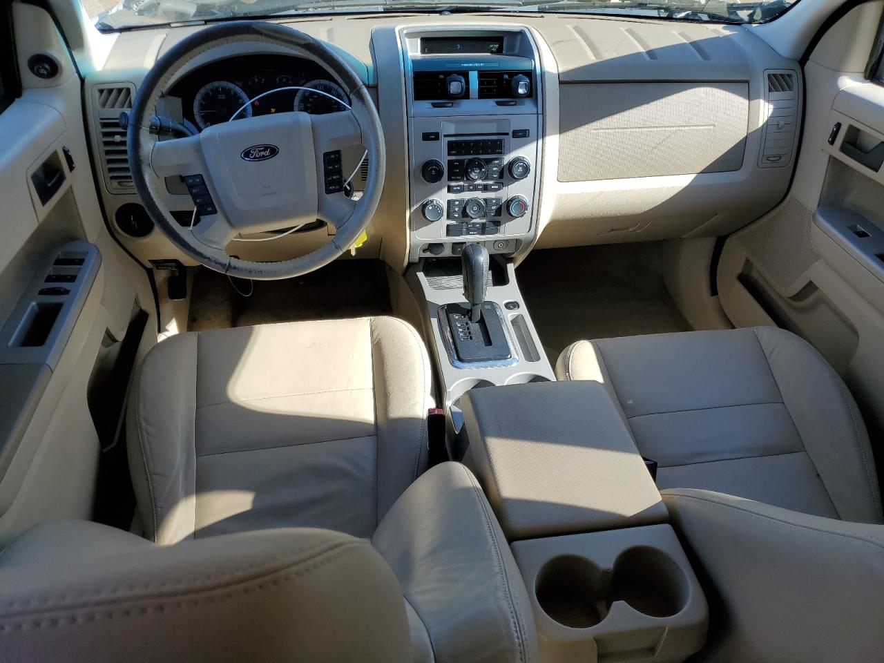 2009 Ford Escape - Image 8