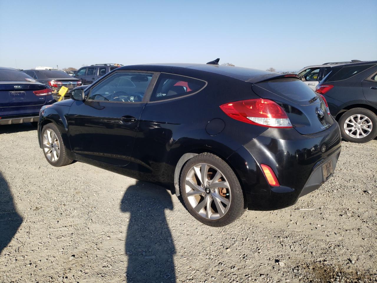 2017 Hyundai Veloster - Image 2