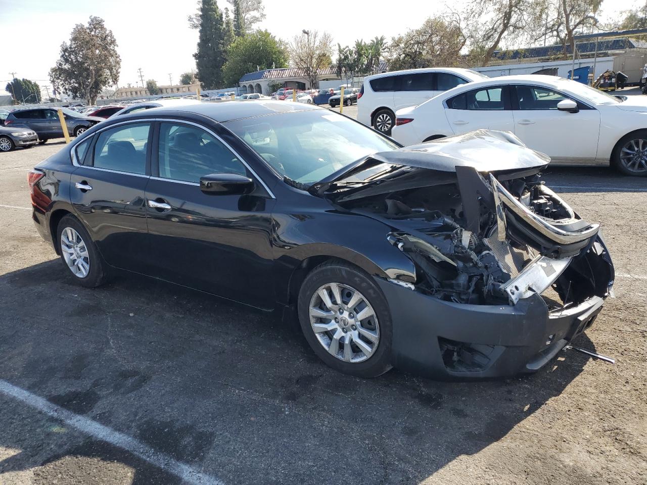 2015 Nissan Altima - Image 4