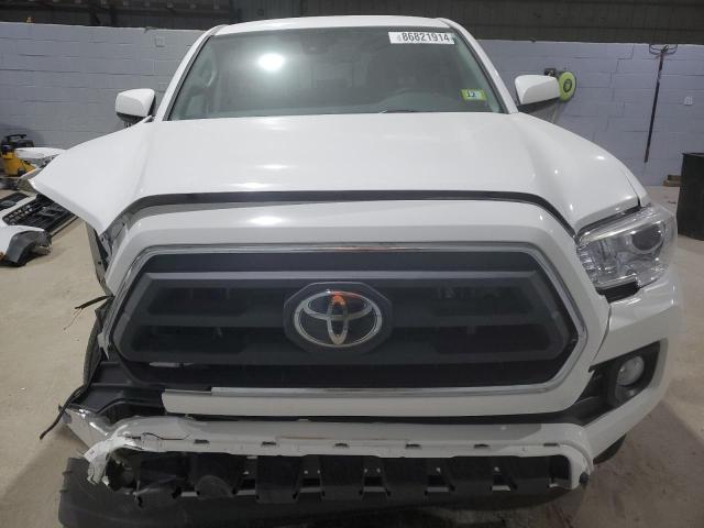  TOYOTA TACOMA 2023 Белый