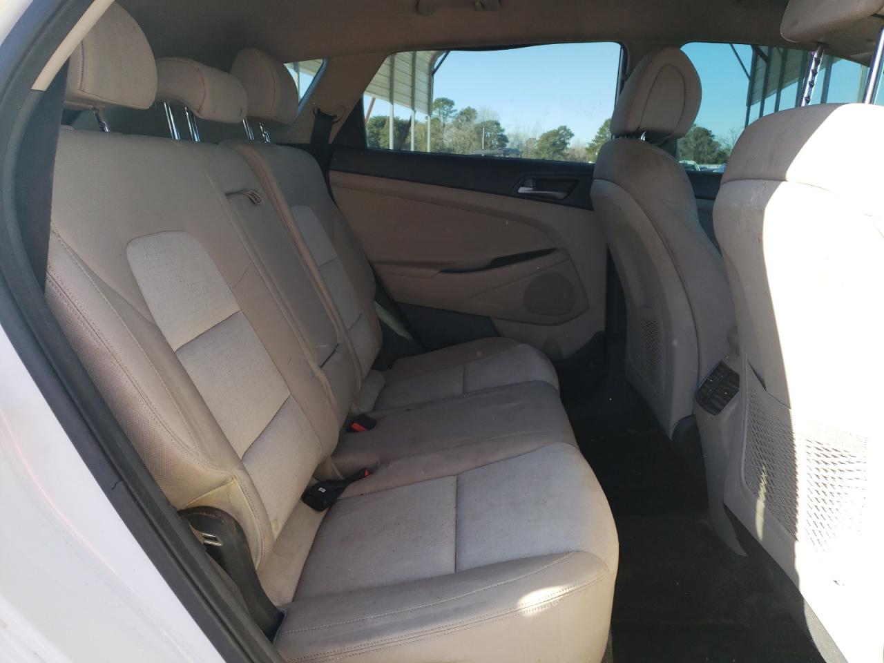2017 Hyundai Tucson - Image 11