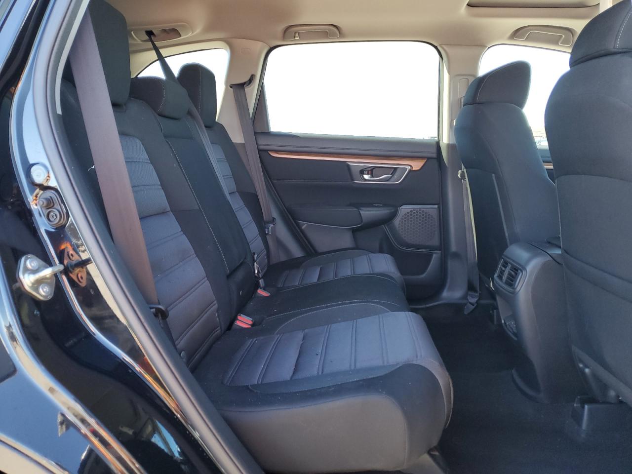 2017 Honda CR-V - Image 11