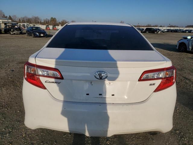  TOYOTA CAMRY 2012 Biały