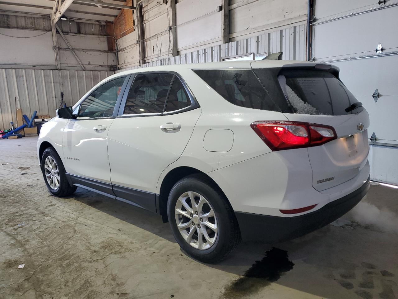 2020 Chevrolet Equinox - Image 2