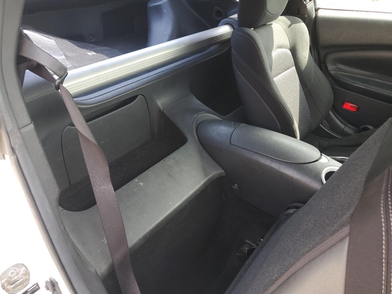 2016 Nissan 370Z - Image 10