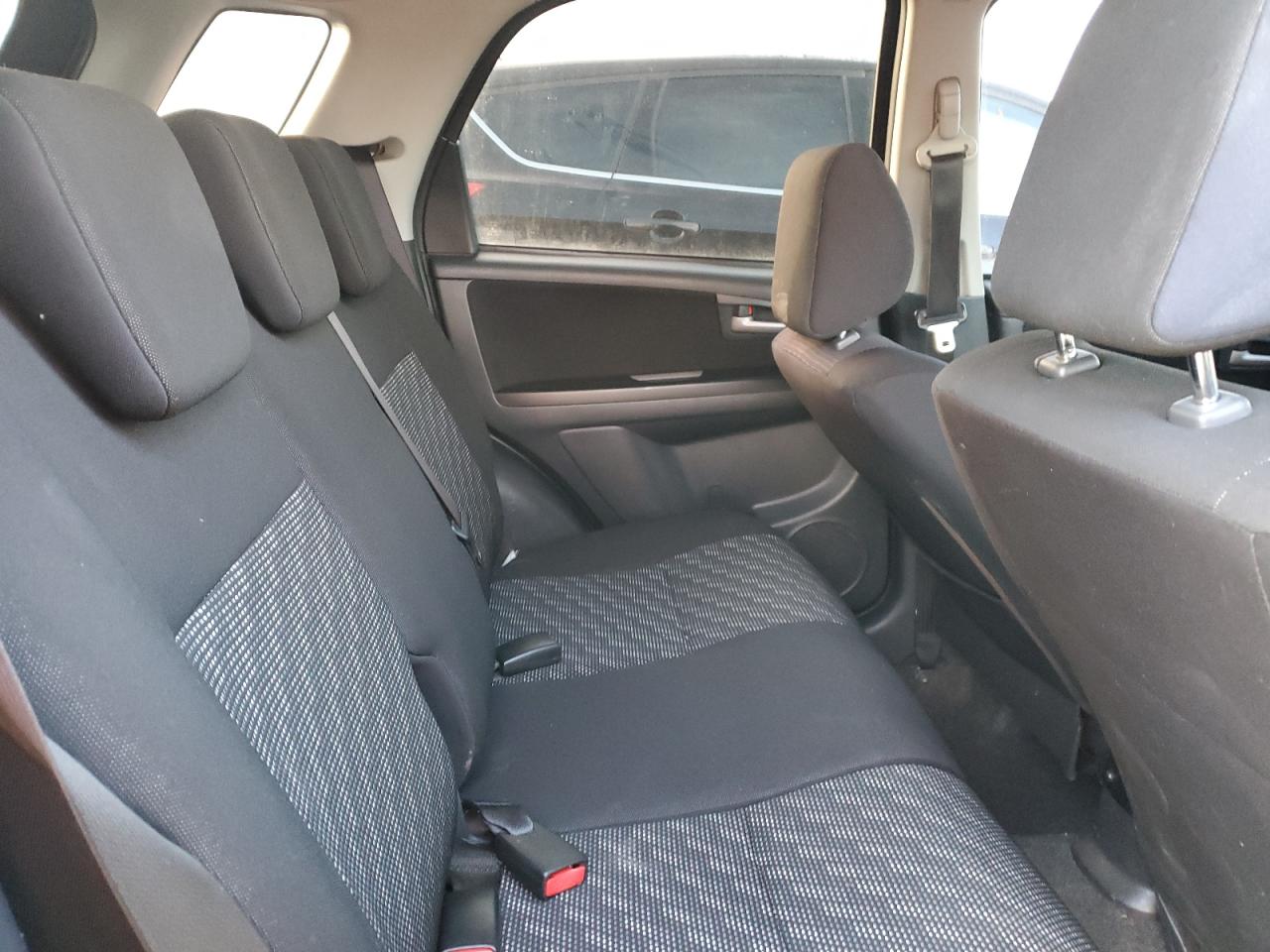 2007 Suzuki SX4 - Image 10