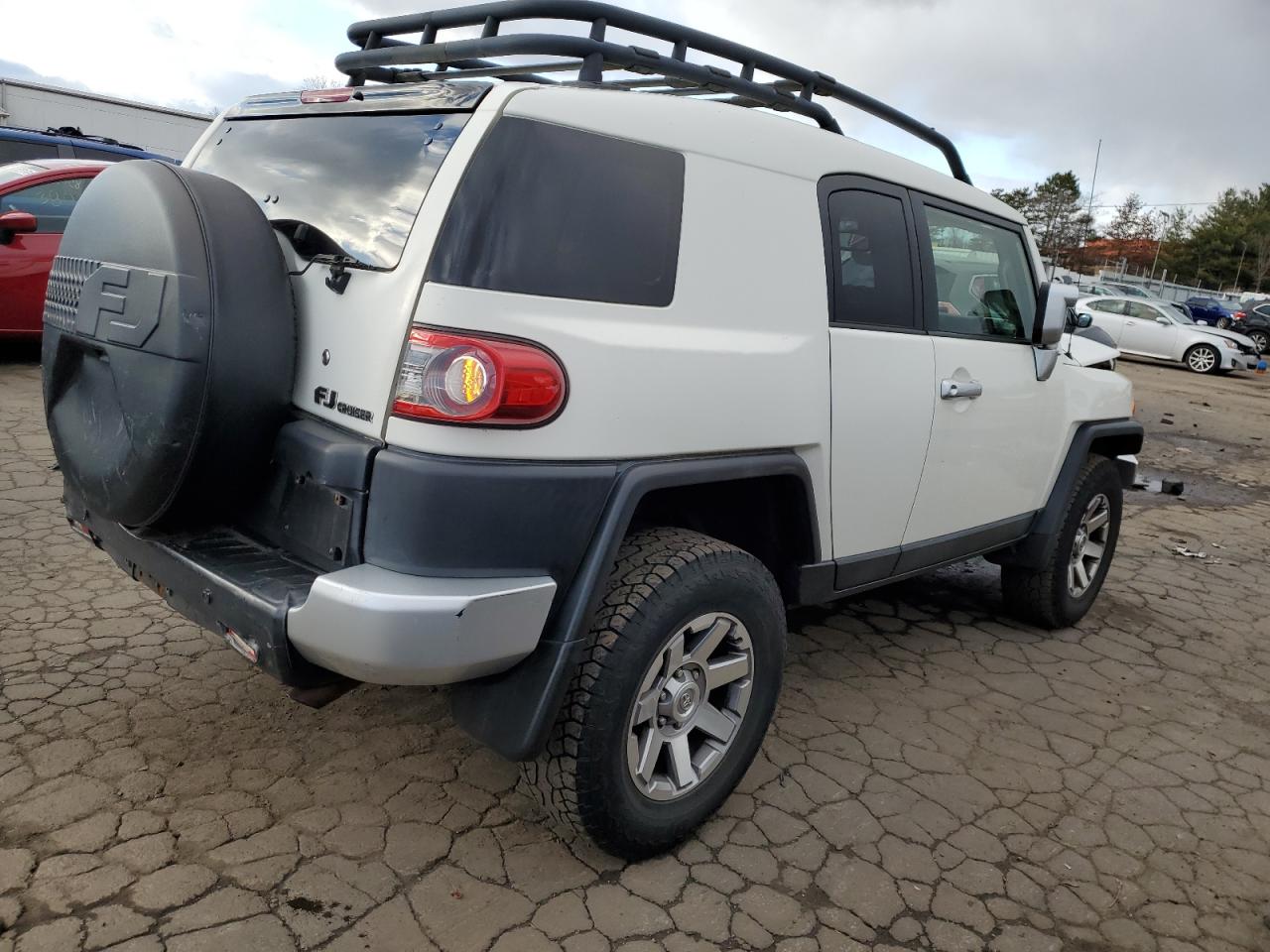 VIN JTEBU4BF5EK183151 2014 TOYOTA FJ CRUISER no.3