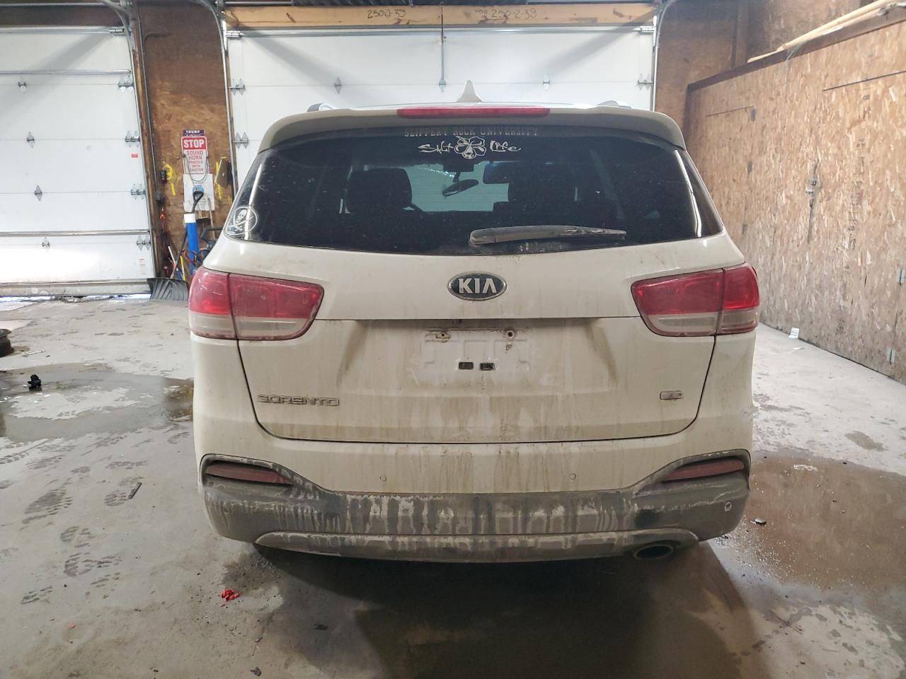 2016 Kia Sorento - Image 6