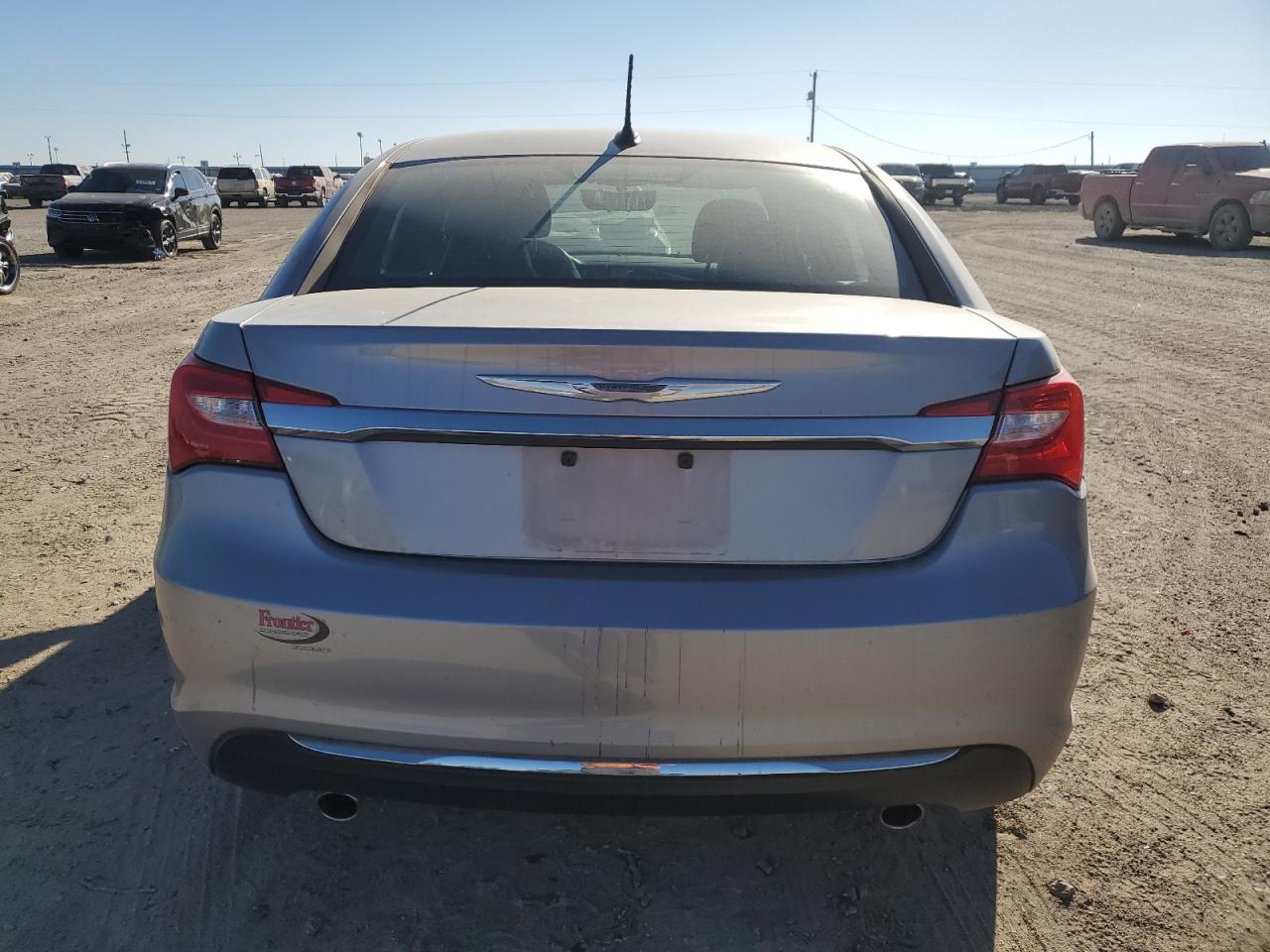 VIN 1C3CCBCG7EN157080 2014 CHRYSLER 200 no.6