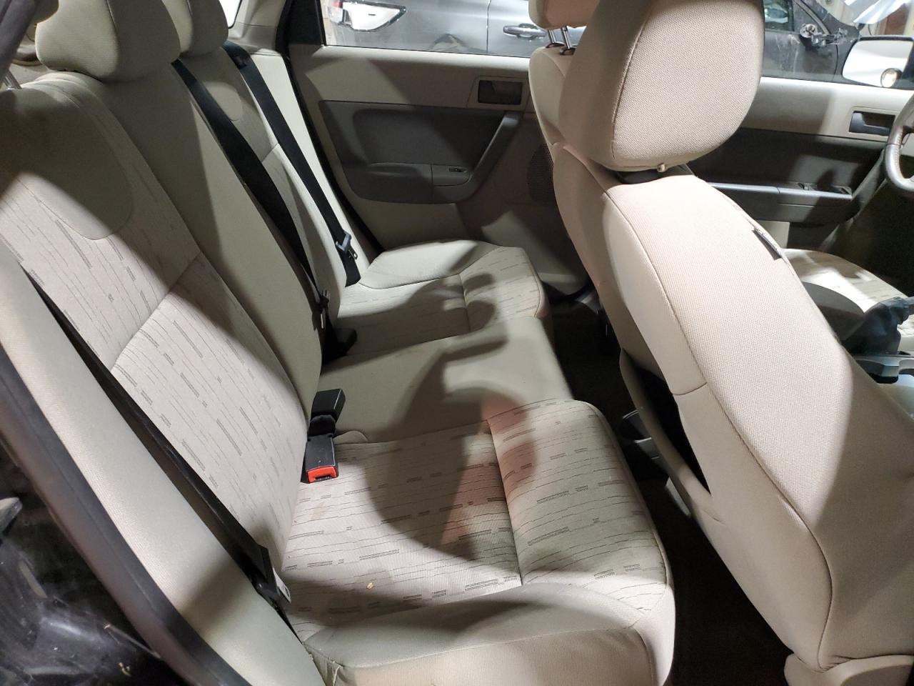 2009 Ford Focus - Image 10