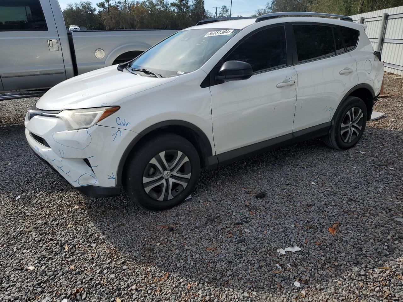 VIN JTMZFREVXHD107916 2017 TOYOTA RAV4 no.1