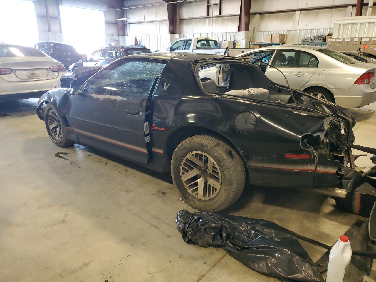 1986 Pontiac Firebird - Image 2