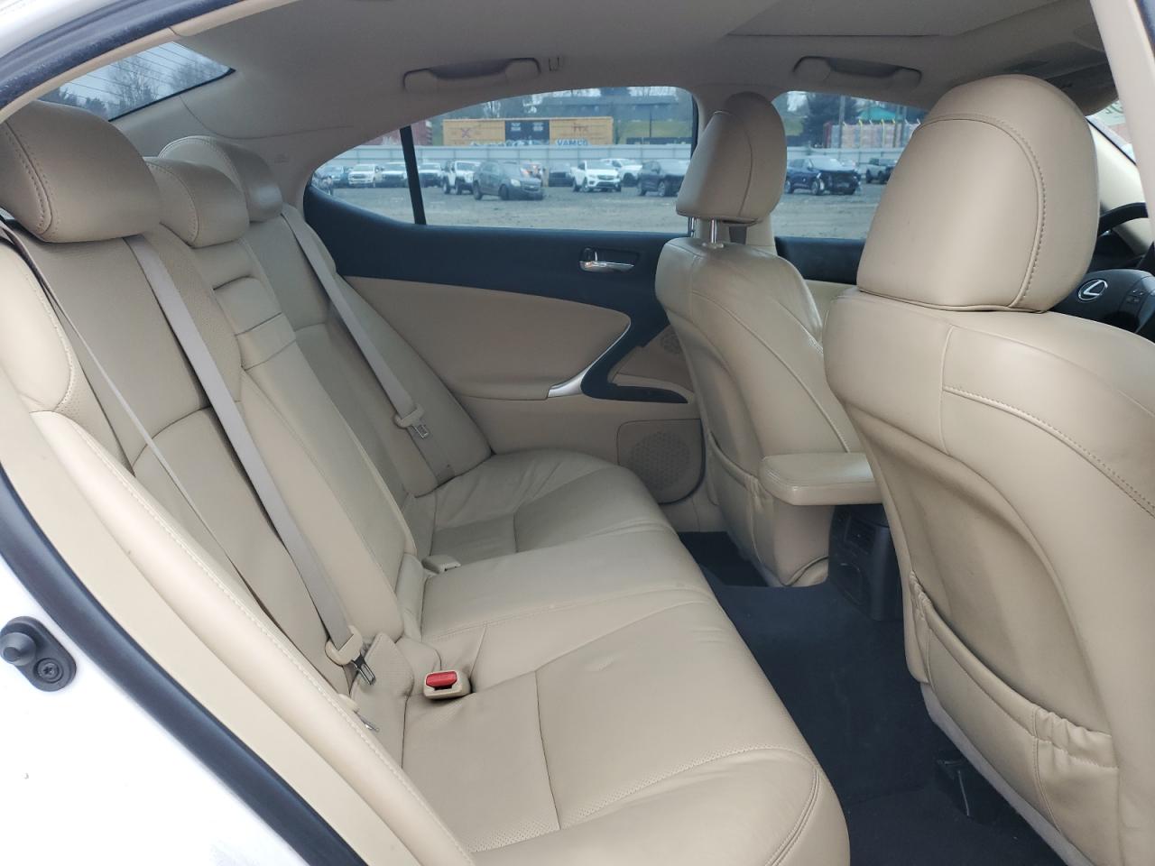 2008 Lexus IS - Image 10