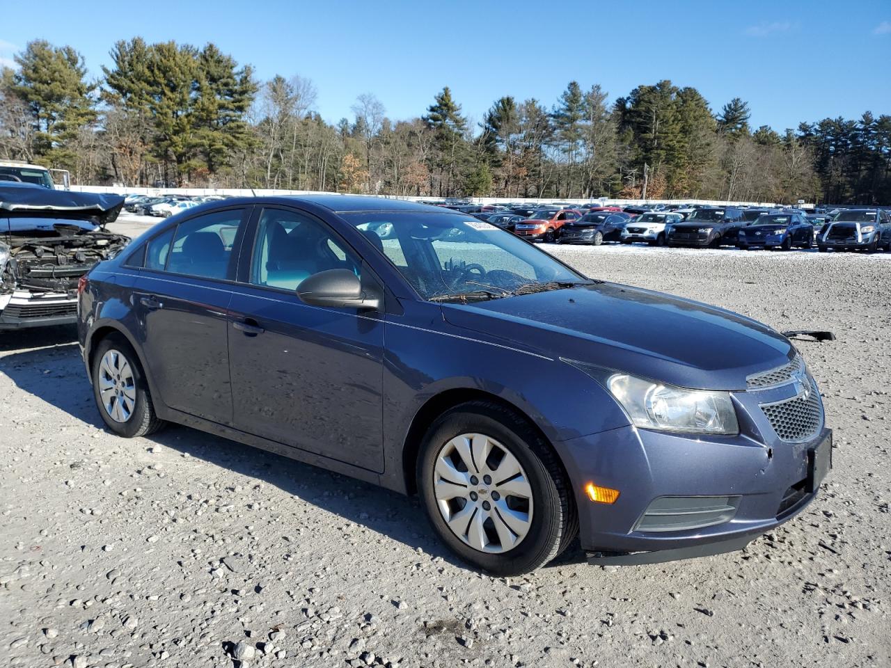 VIN 1G1PA5SH4D7177166 2013 CHEVROLET CRUZE no.4