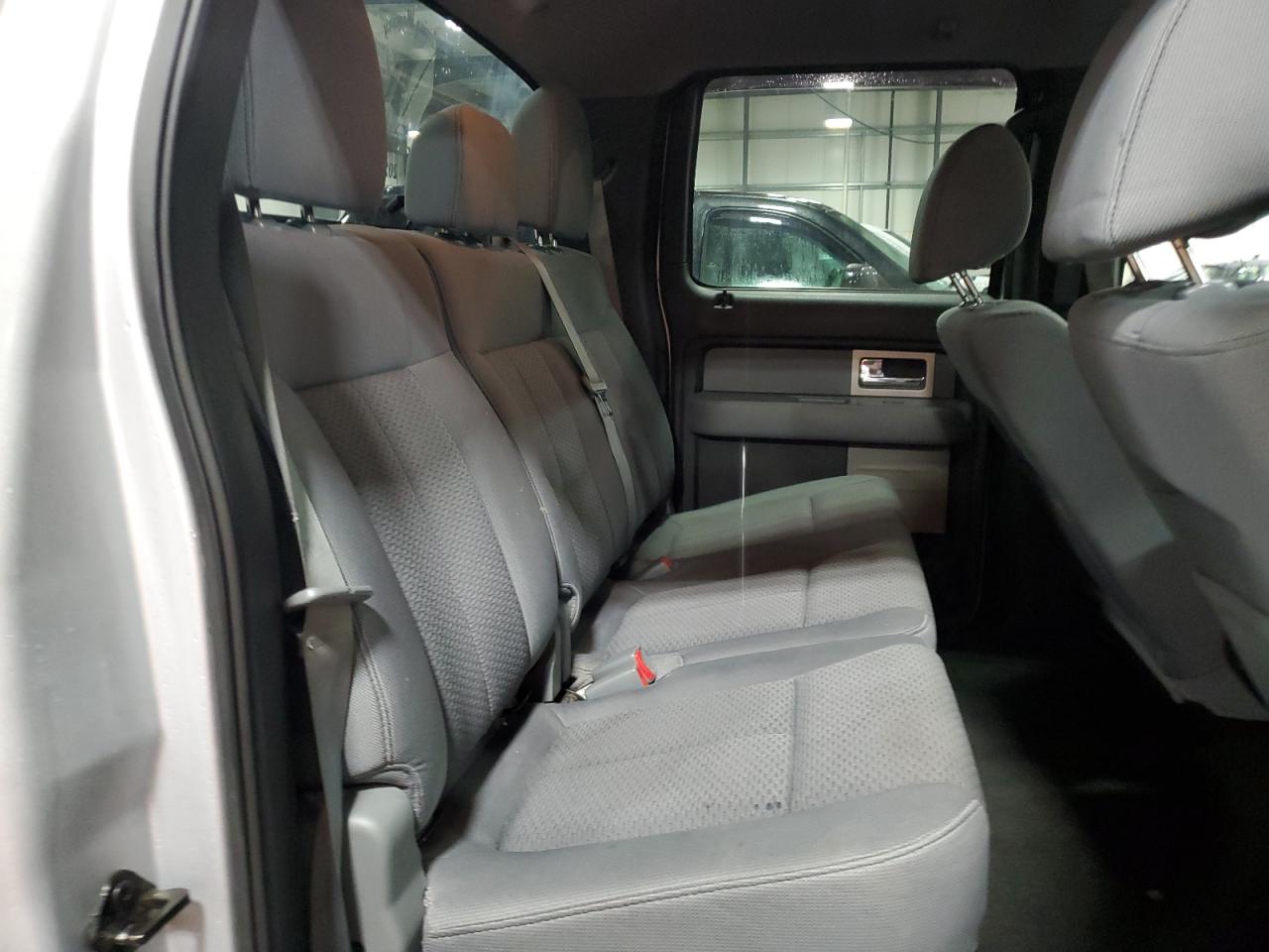 2011 Ford F-150 - Image 10