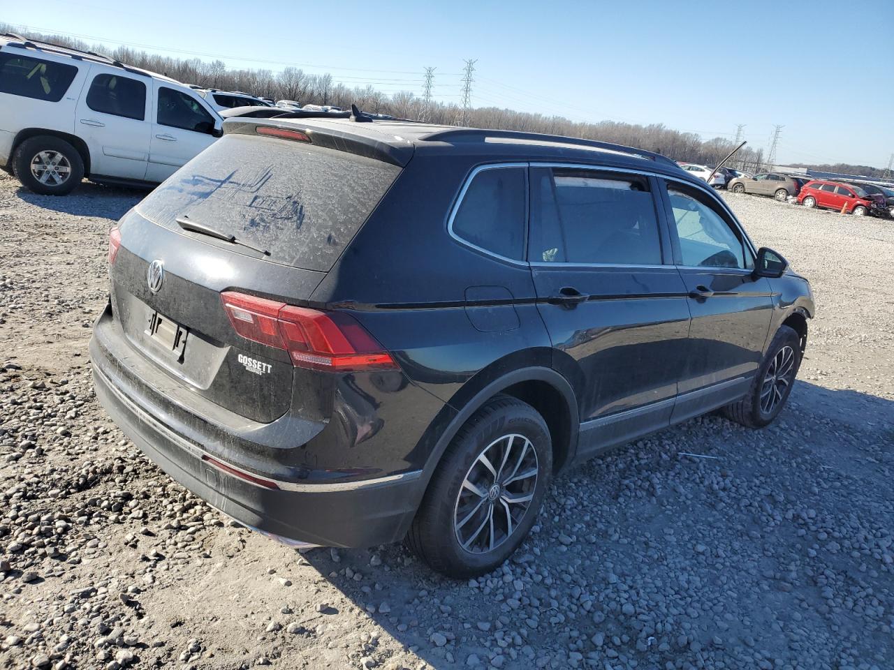 2021 Volkswagen Tiguan - Image 3