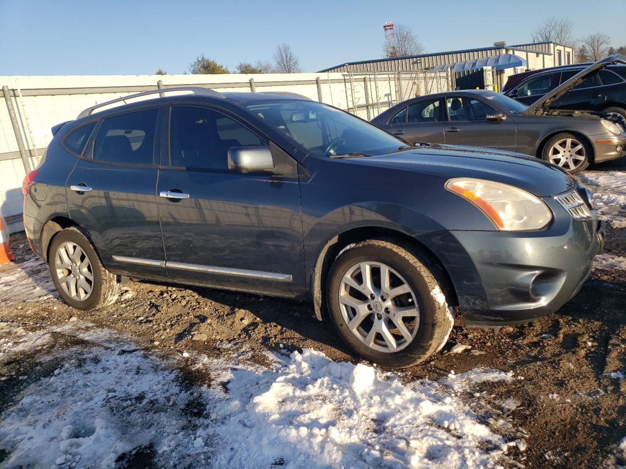 2012 Nissan Rogue - Image 4