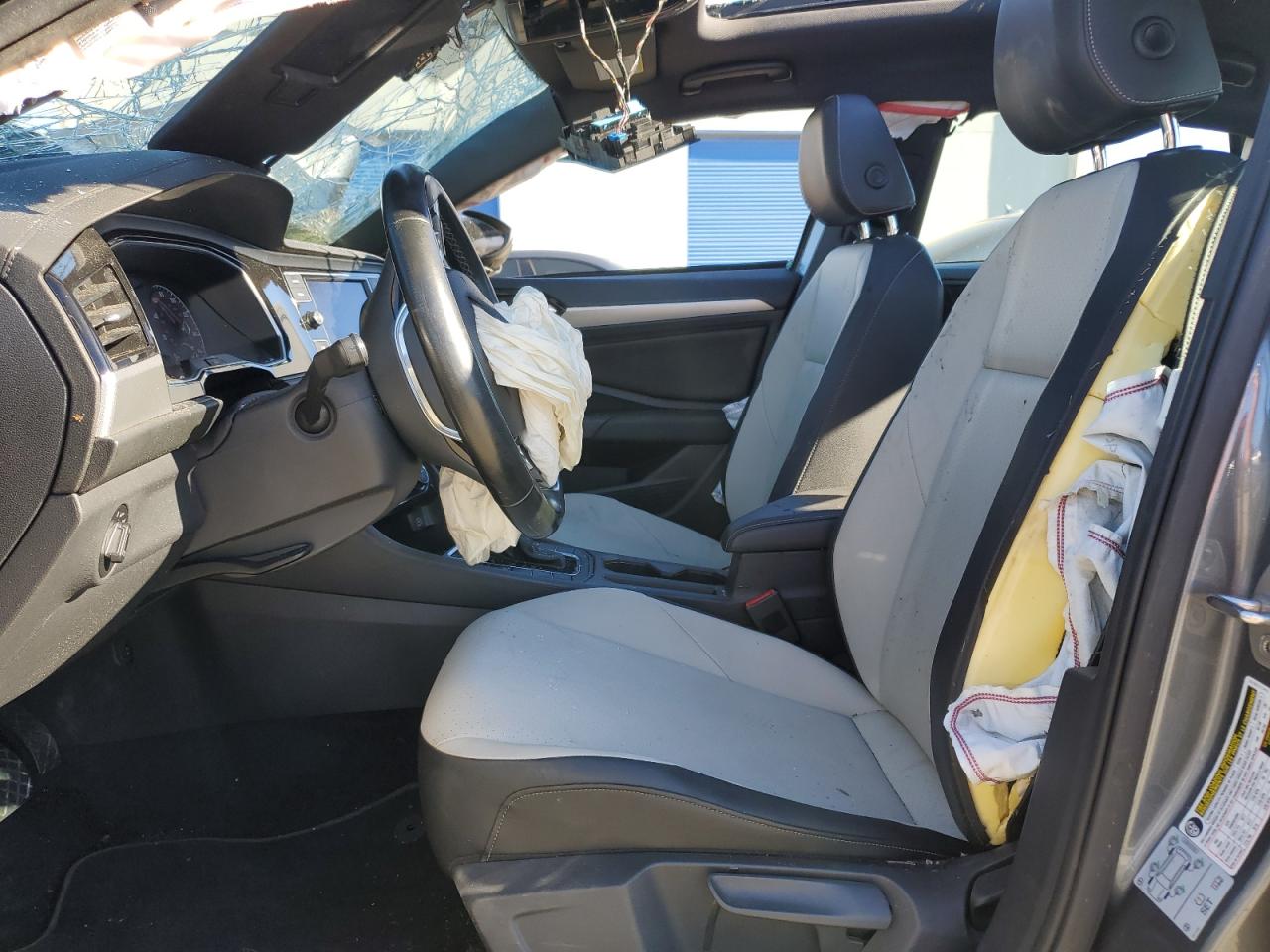 2019 Volkswagen Jetta - Image 7