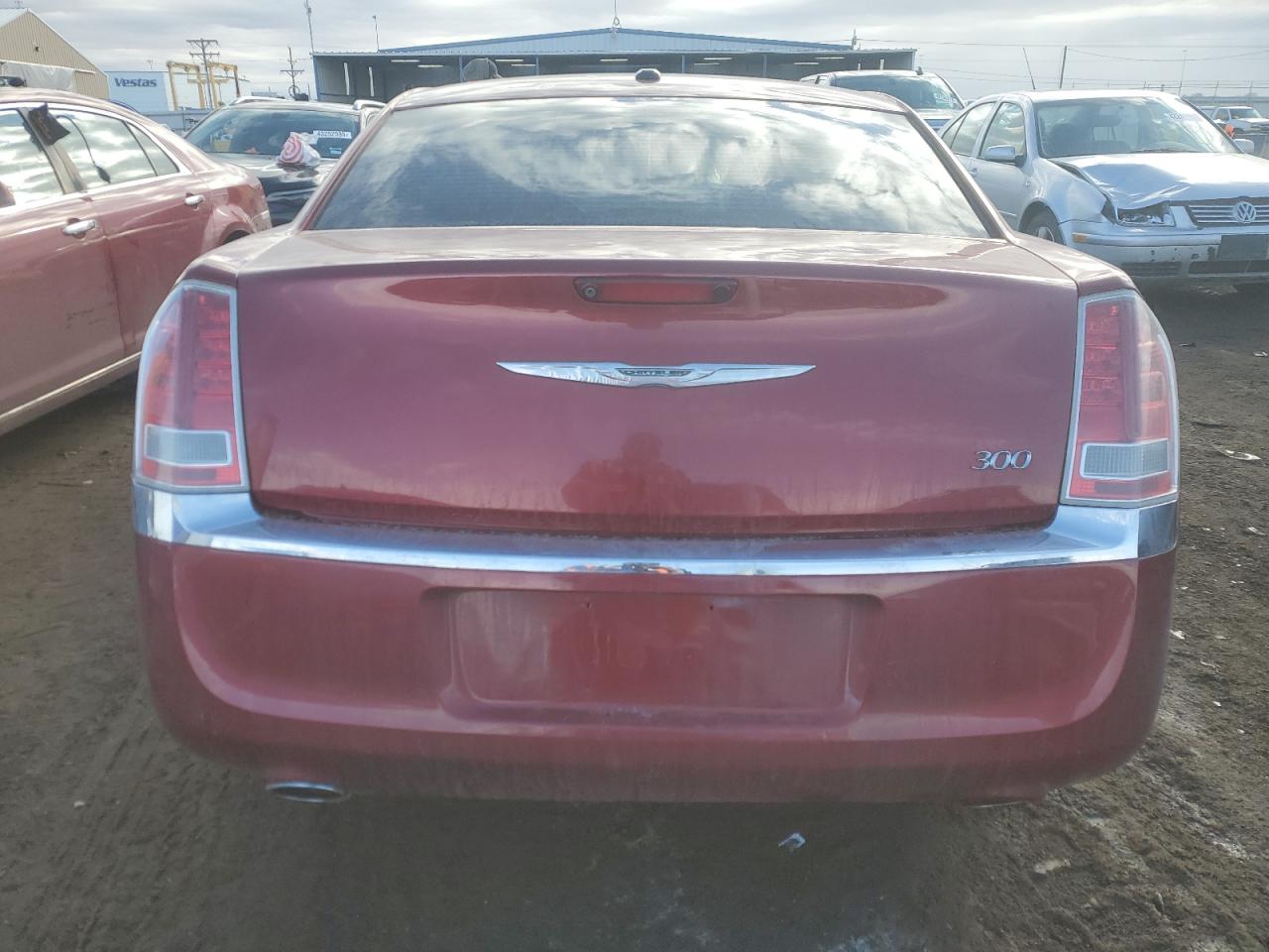 2014 Chrysler 300 - Image 6
