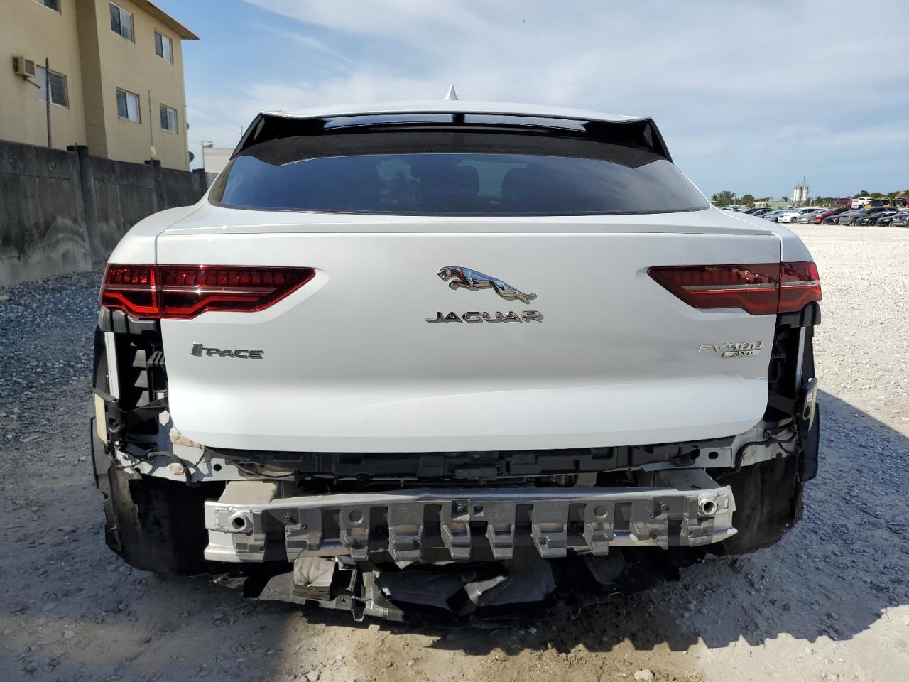 VIN SADHD2S16L1F85682 2020 JAGUAR I-PACE no.6