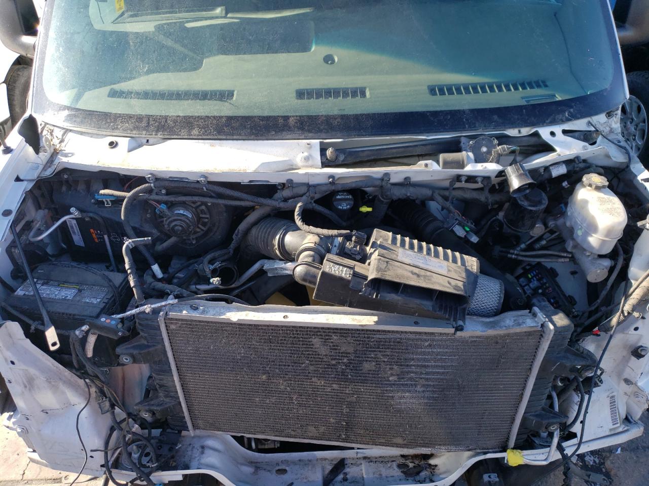 2017 Chevrolet Express - Image 12