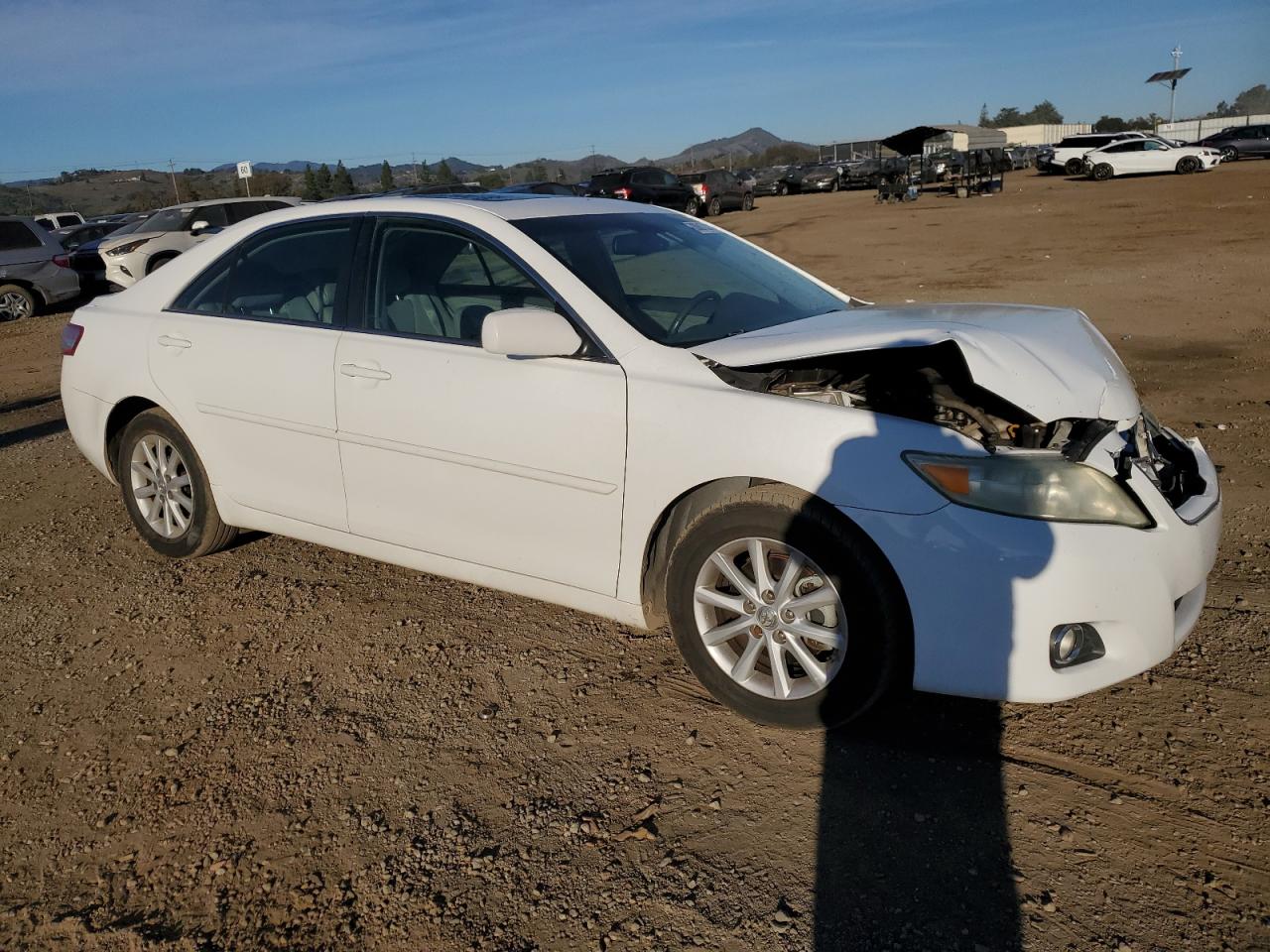 2011 Toyota Camry - Image 4