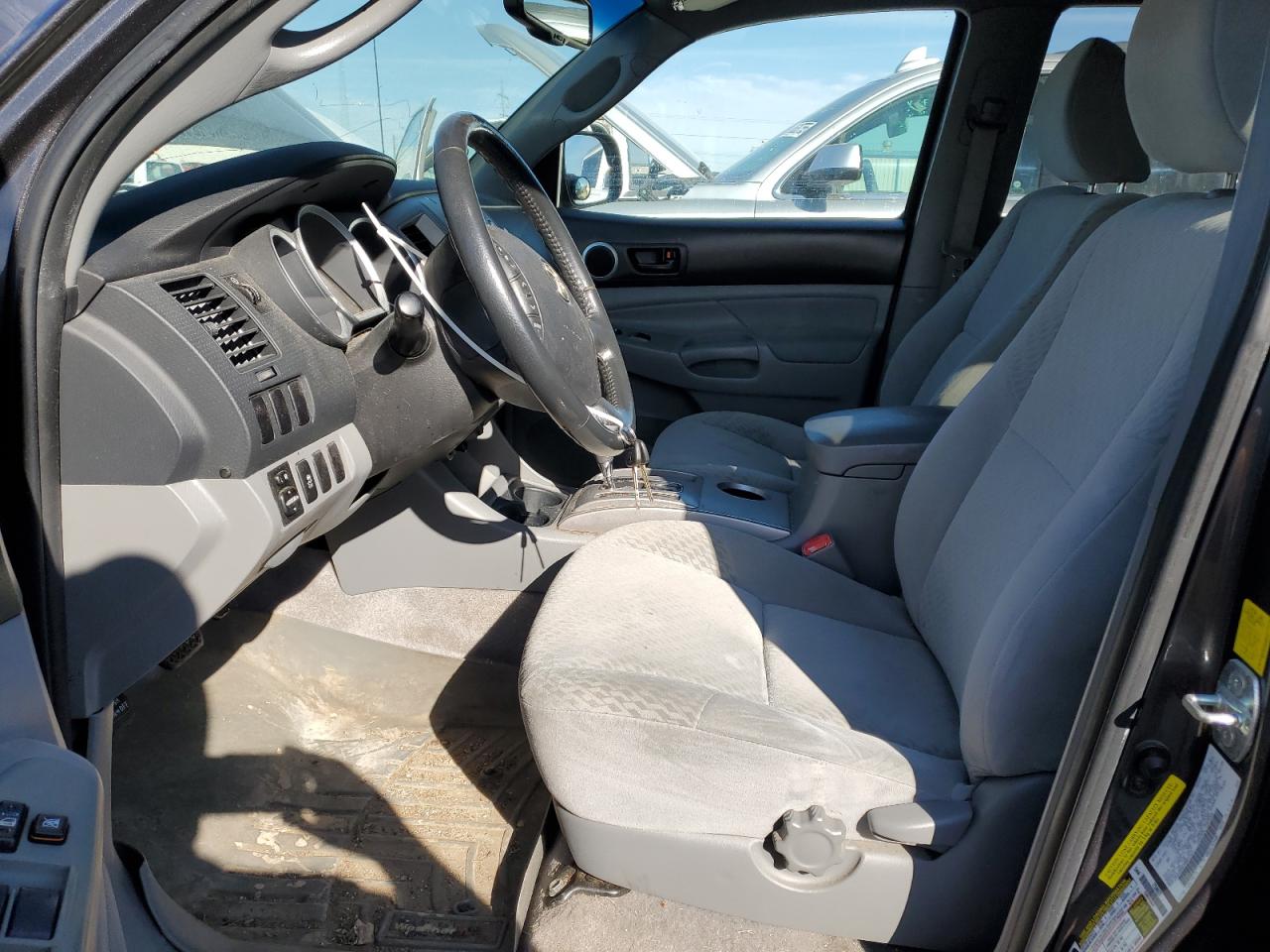 2011 Toyota Tacoma - Image 7
