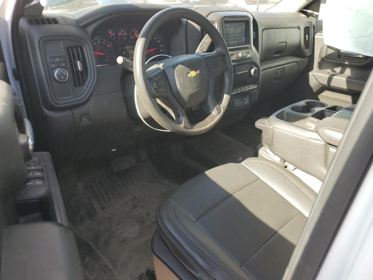 2021 Chevrolet Silverado - Image 8