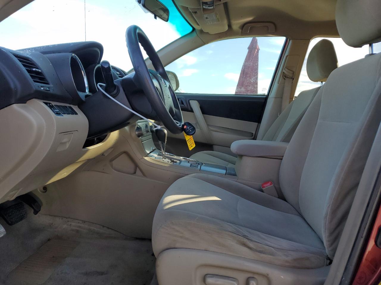 2010 Toyota Highlander - Image 7